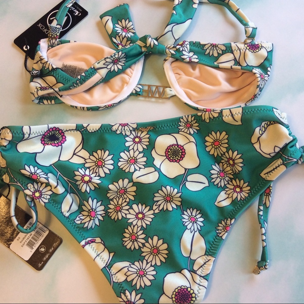 New Wildfox Swim Floral Floating Bikini Set - Picture 2 of 6